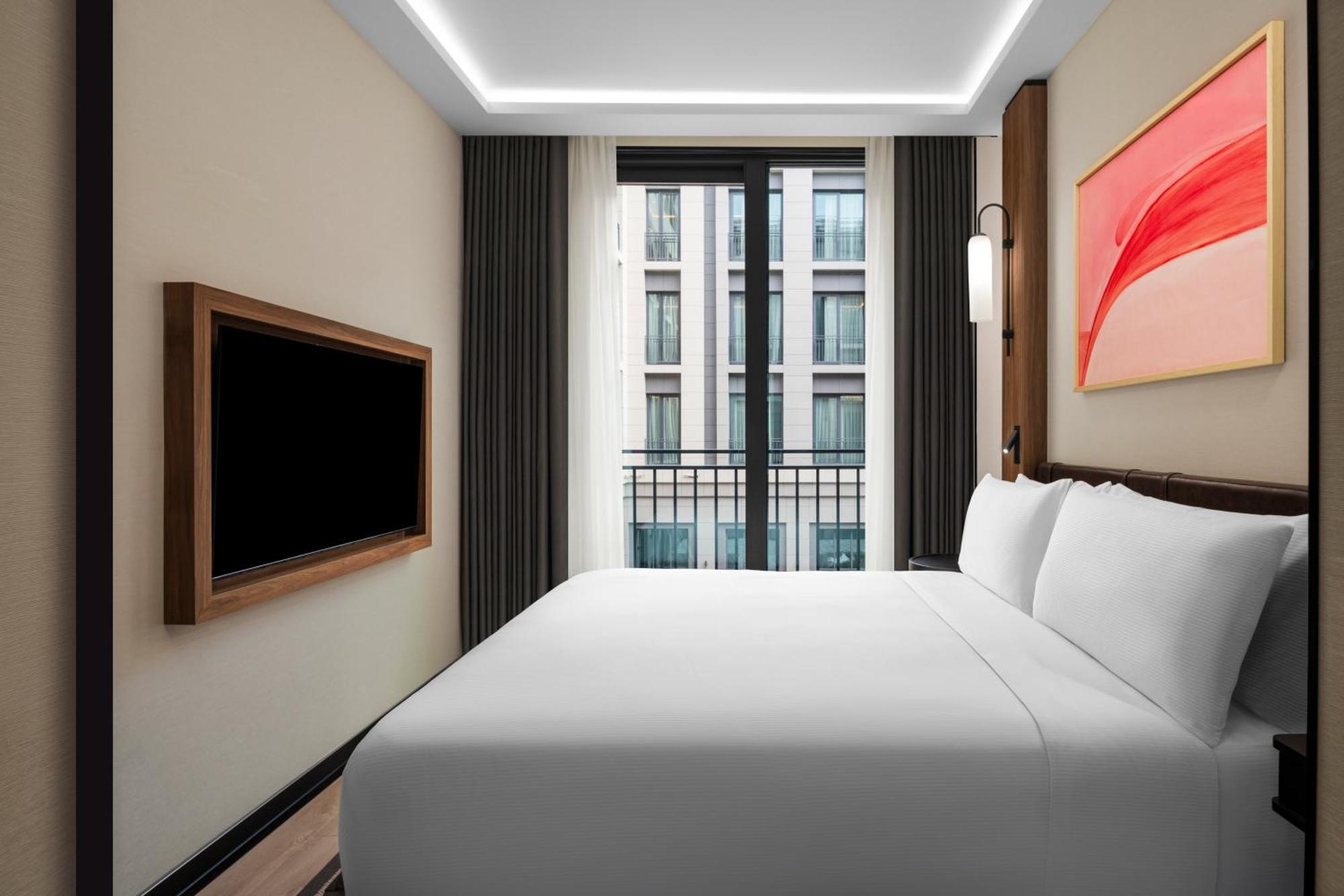 Altunizade Suites Istanbul, Curio Collection By Hilton Buitenkant foto
